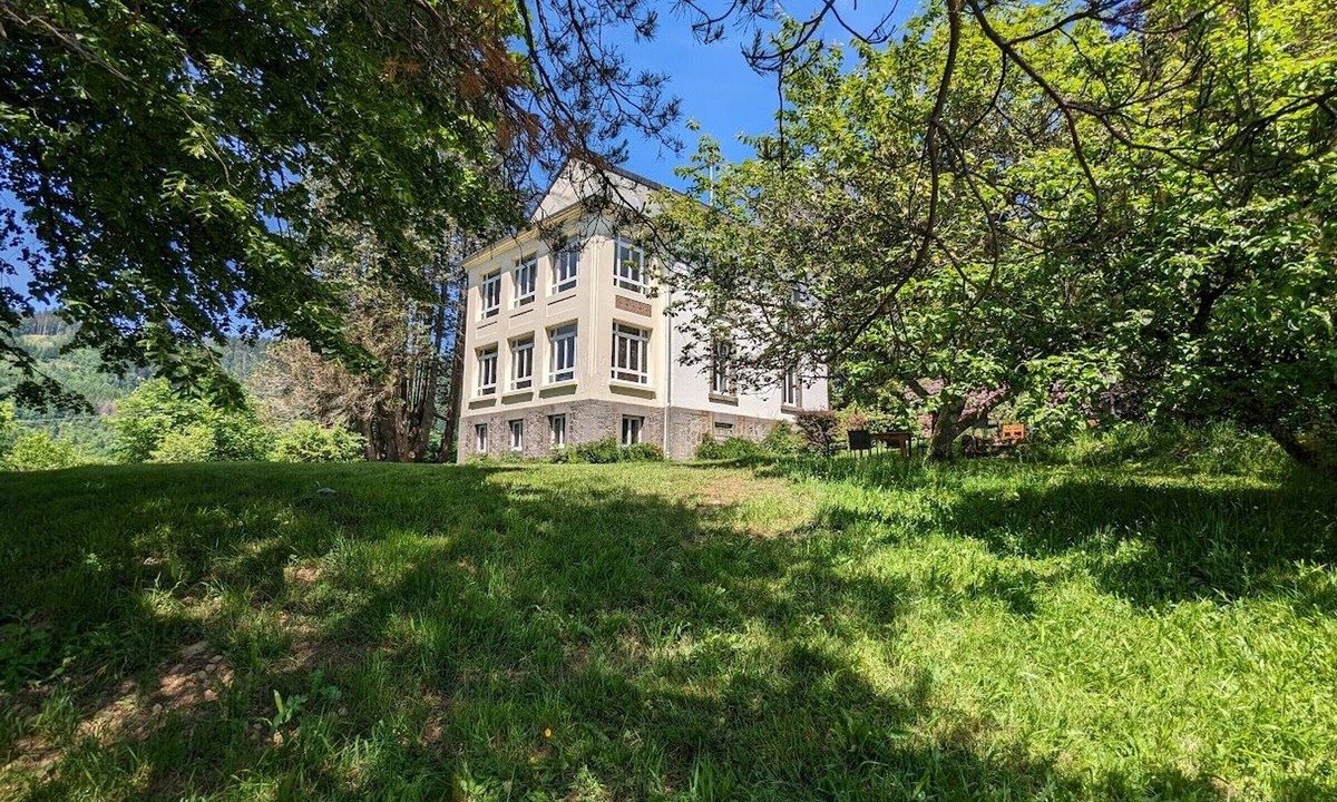 Sapois Bed & Breakfast | Peaceful room with sauna and breakfast included