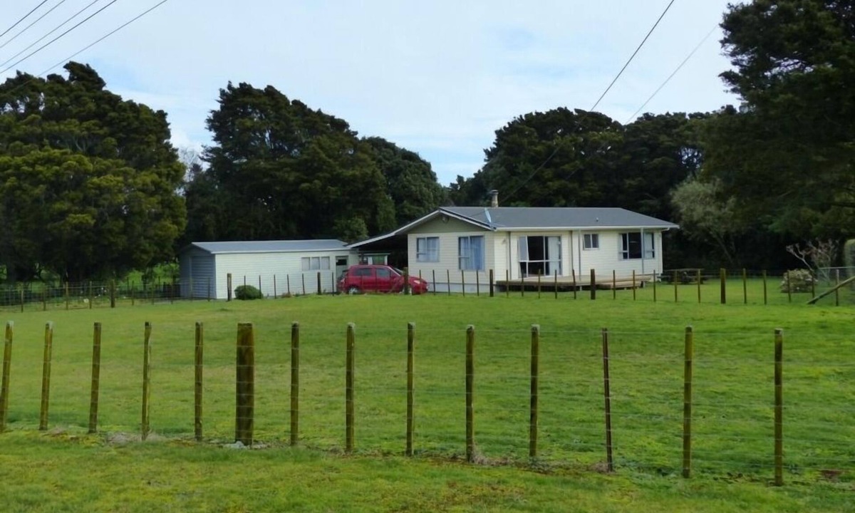 Te Horo House | Peaceful Rural Setting