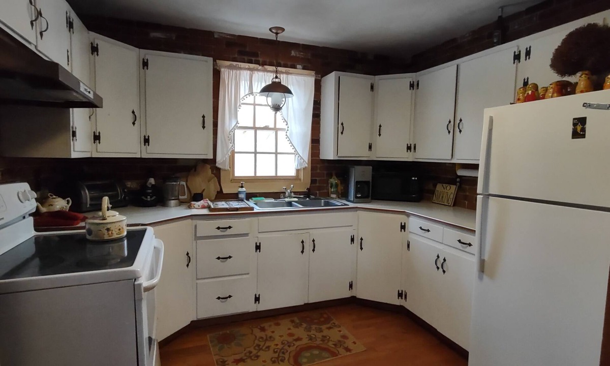 Spencer Apartment | Peaceful Russian Jacuzzi suite surrounded by state forest!