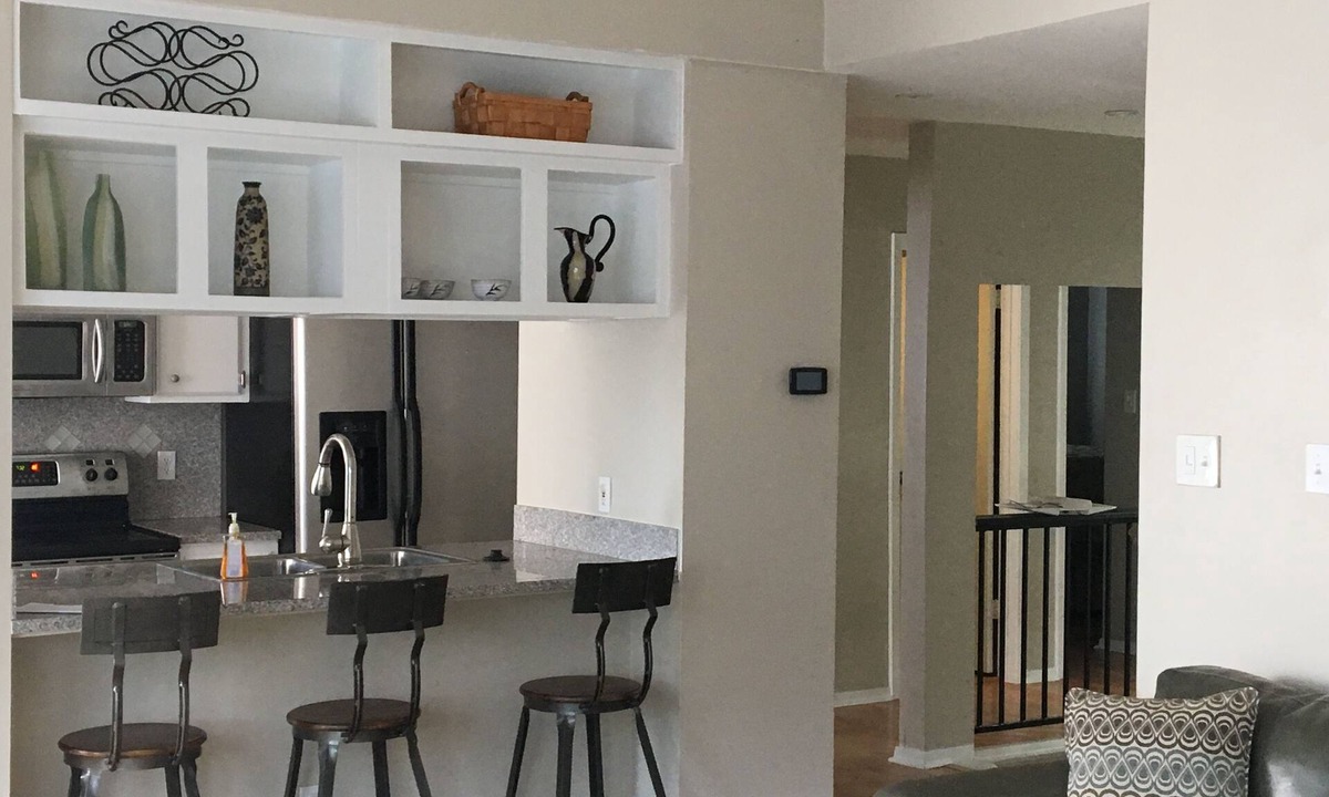 Westlake Highlands House | Peaceful seclusion yet minutes from downtown Austin
