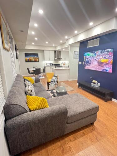 Brampton Apartment | Peaceful serene oasis