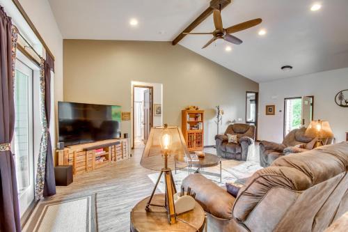 Shelton House | Peaceful Shelton Home with Spacious Yard and Fire Pit!