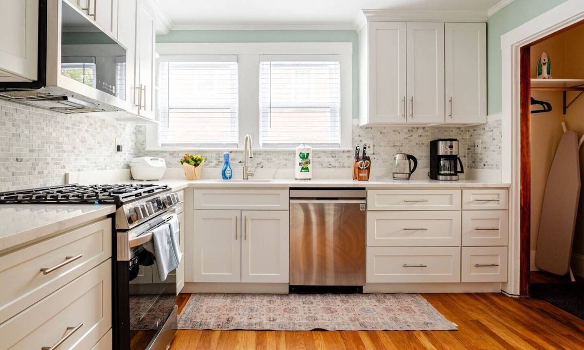 St. Elizabeth's Condo | Peaceful, Spacious 2BR Condo in Allston Boston, Close to Harvard/BC/BU + Parking