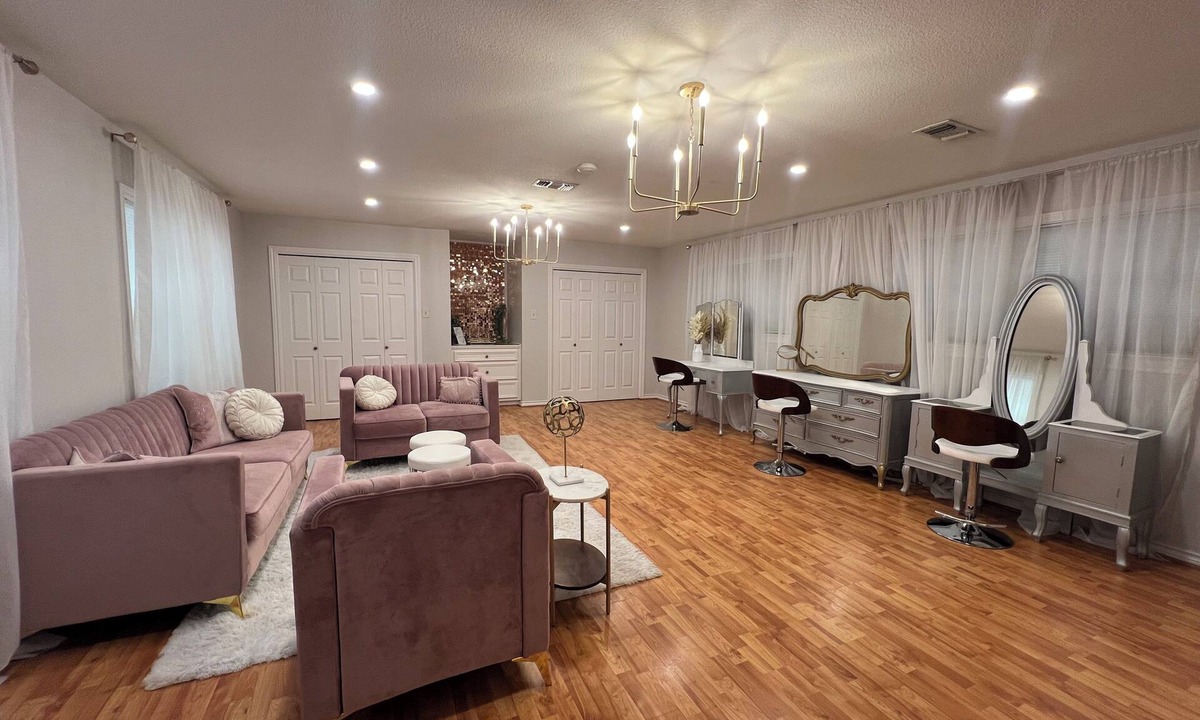 Bellville Apartment | Peaceful Suite Retreat Near Houston - Country Escape