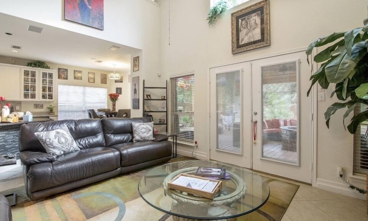 North San Antonio - SAT House | Peaceful, Super Clean Central SA Home