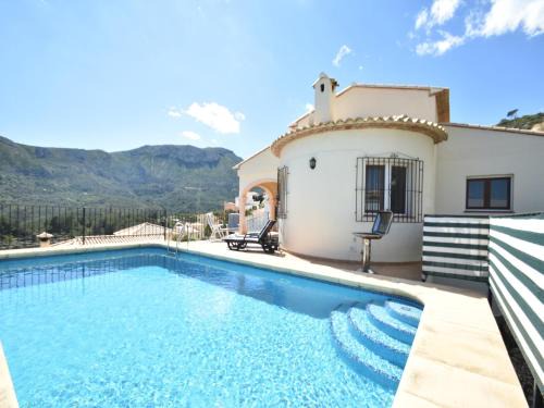 Adsubia Villa | Peaceful Villa with Private Pool