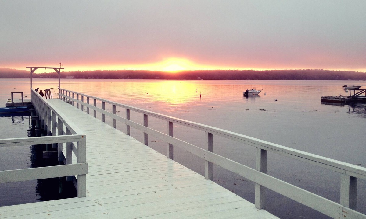 East Boothbay Apartment | peaceful water front escape