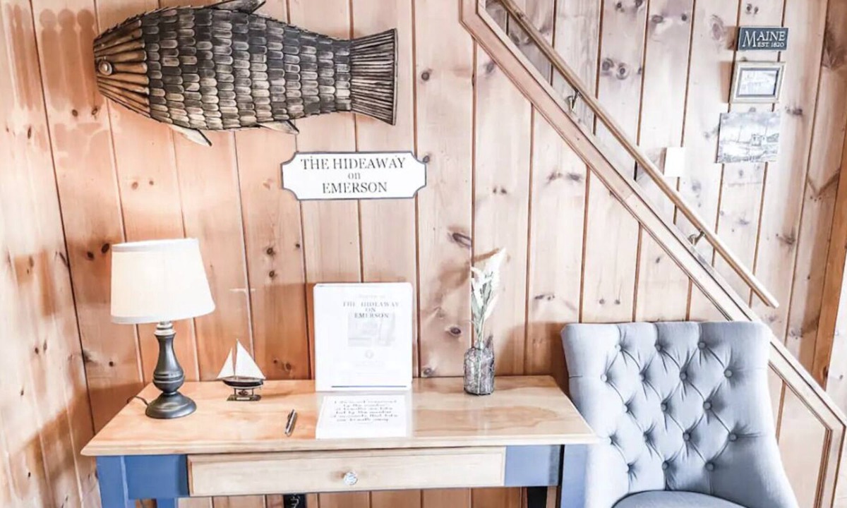 North Windham House | Peaceful Waterfront Hideaway with 5 bedrooms!