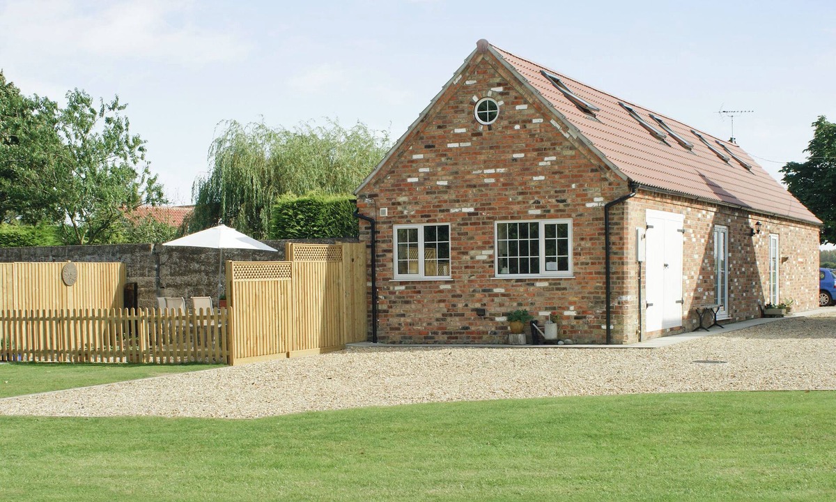 Lincoln Cottage | Peacock Barn - E5479