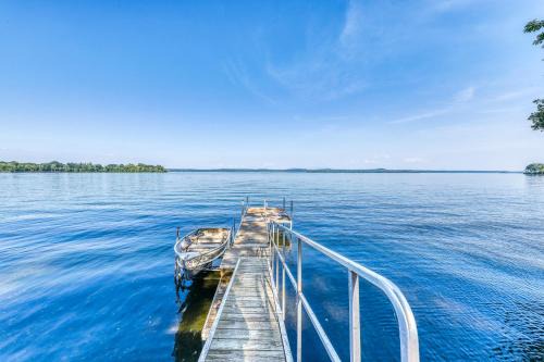 Grand Isle House | Pearl Bay Holiday