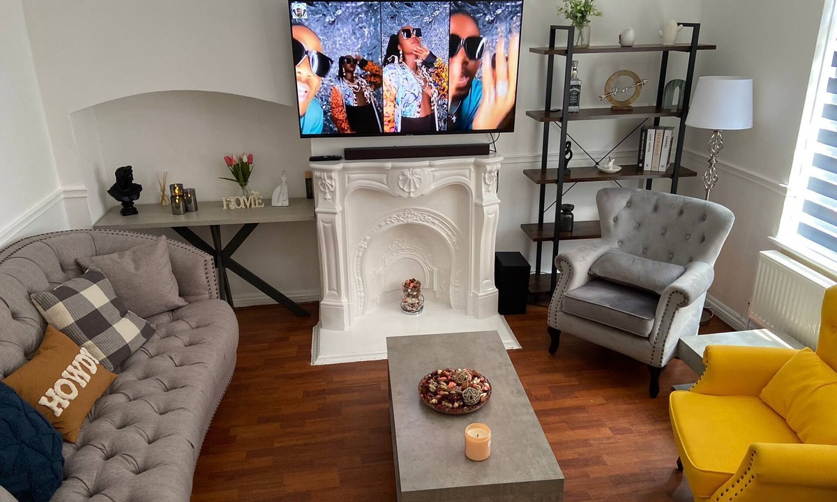 Alibon House | Peeams Abode