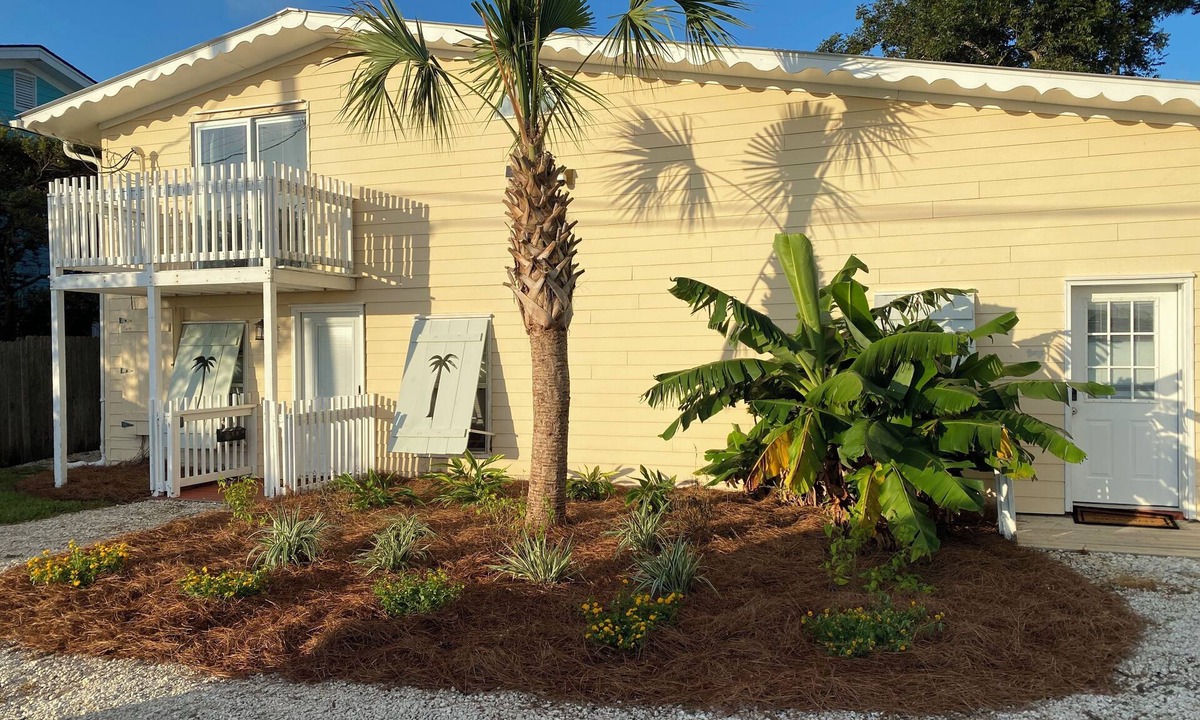 Tybee Island Condo | Pelican condo in Chimney Creek