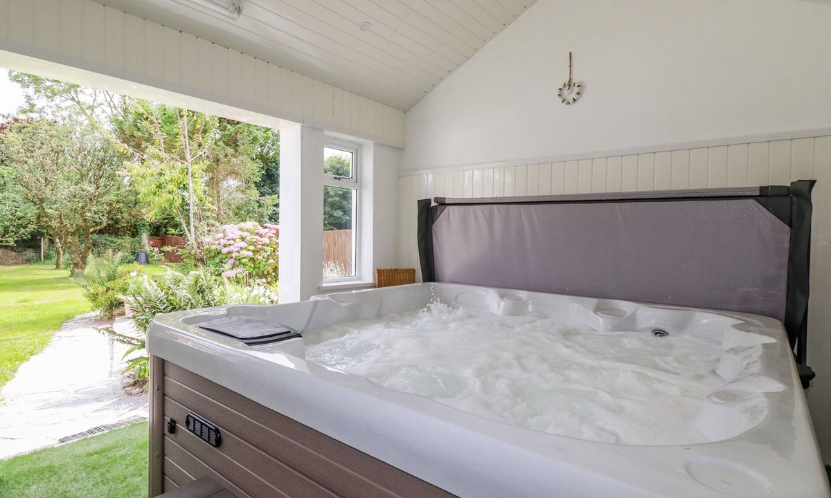 Summercourt Cottage | Pen-y-thon House