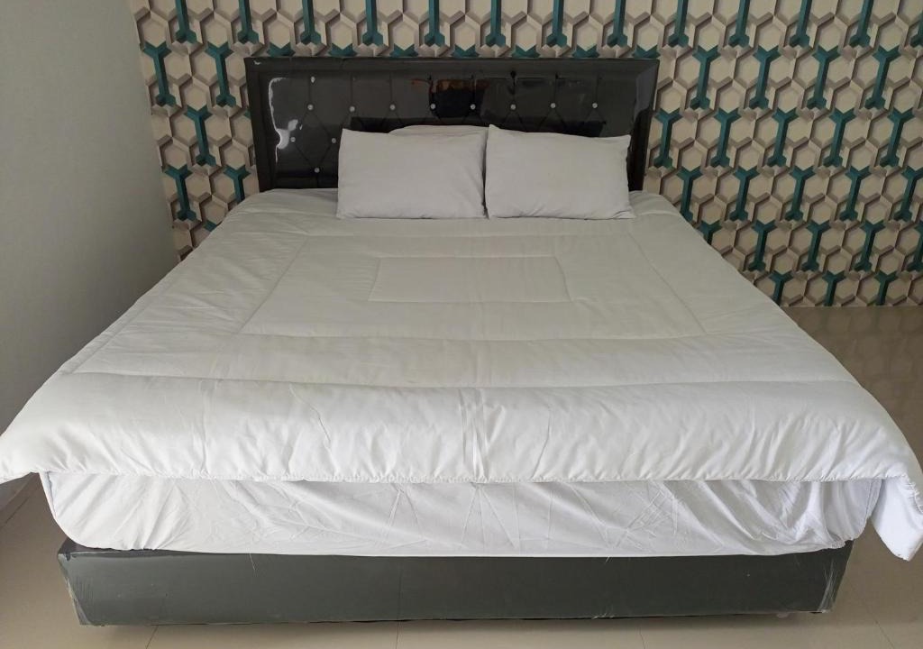 Kalianda Hotel | Penginapan Lamban Queens Kamar Double Bed Lantai Bawah