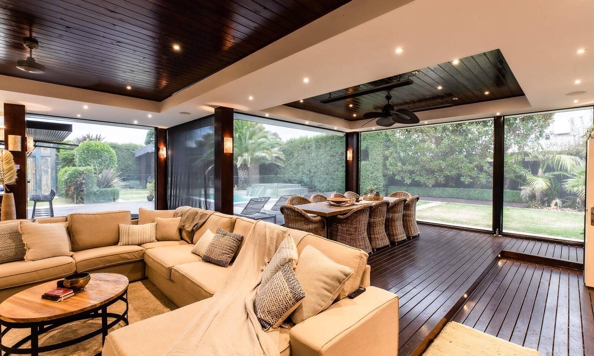 Tootgarook House | Peninsula Villa Retreat | Pool