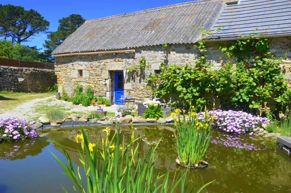 Beuzec-Cap-Sizun House | Pennty Breton proche plage