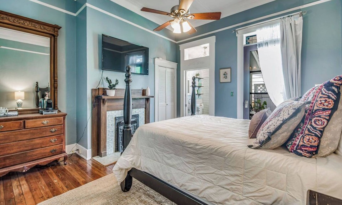 East Hill House | Pensacola 1 BR Sleeps 2 Suite in East Hill
