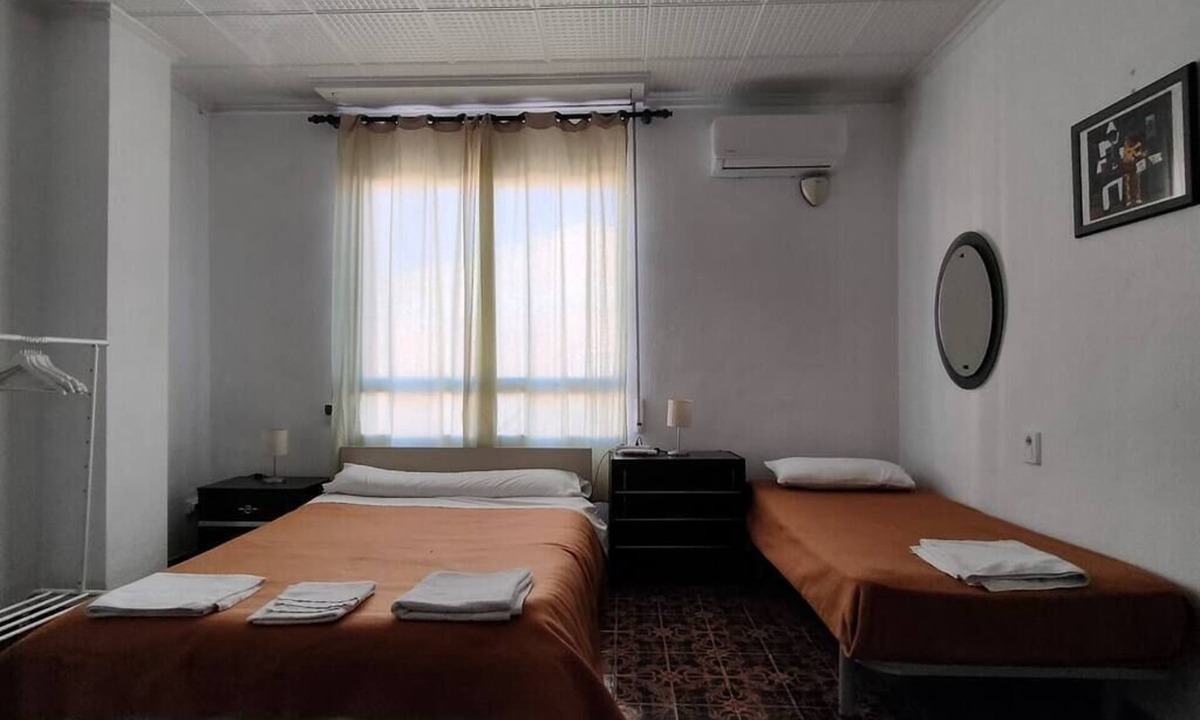 Moncofar Apartment | Pensión Benavente. 3 - (Playa 1,5km/AP7-3min)