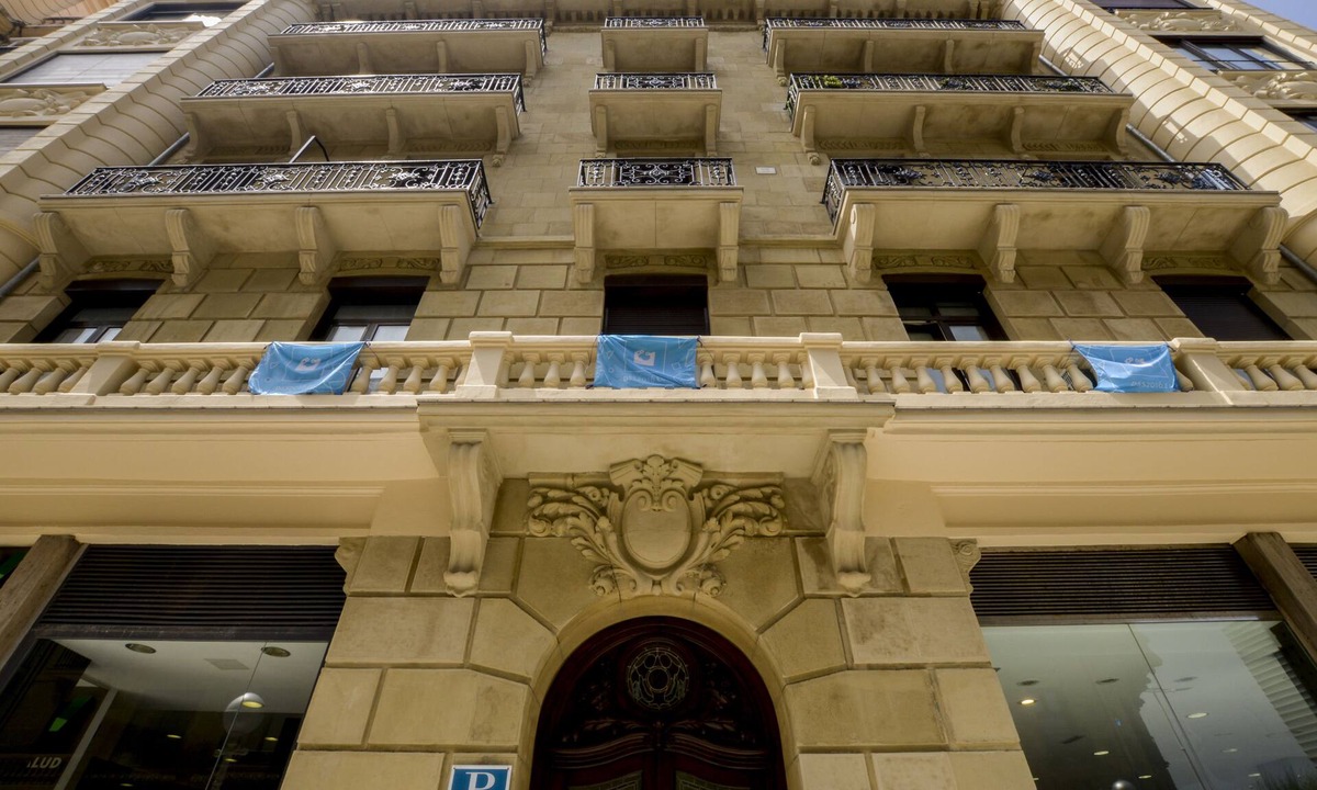 Gros House | Pensión Kursaal