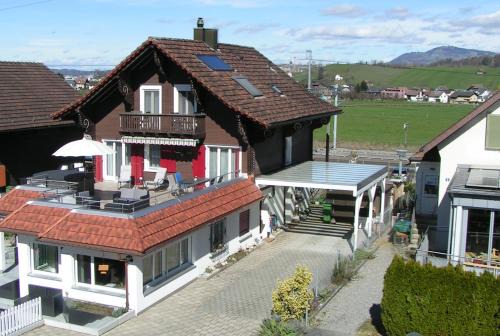 Wangen House | Pension Chalet Charme