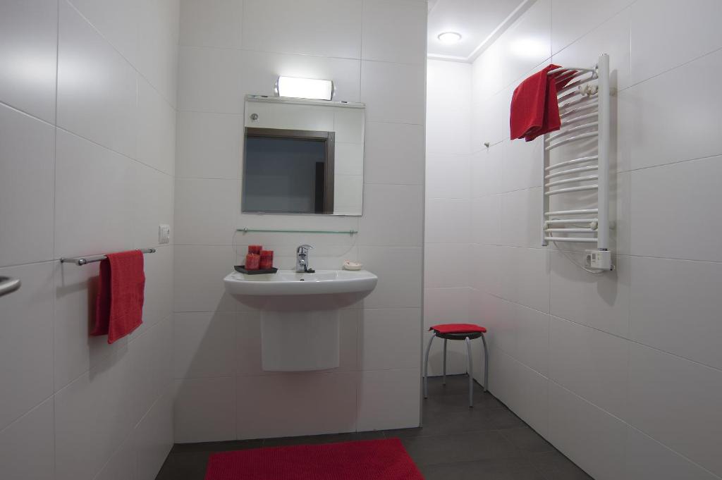 Urnieta House | Pension Guria Jatetxea