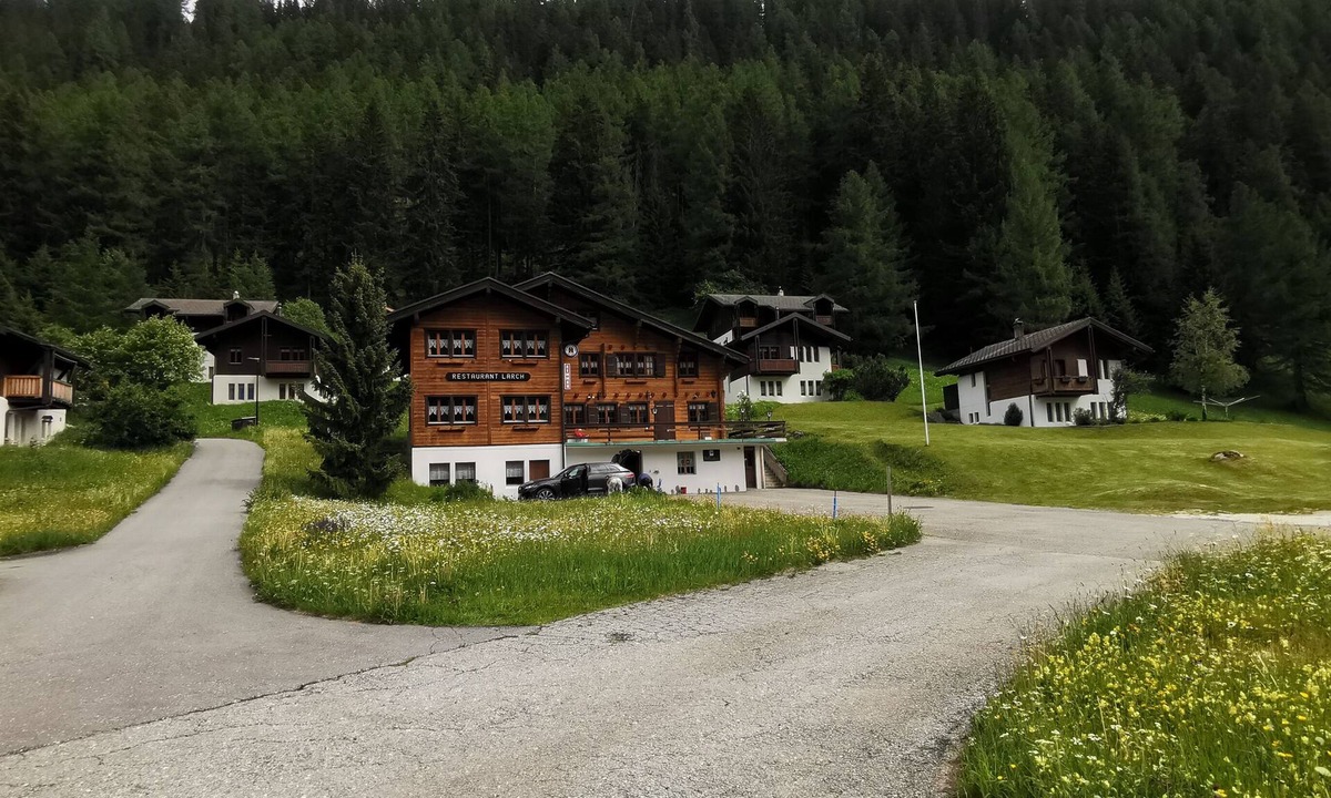 Obergesteln Bed & Breakfast | Pension Lärch
