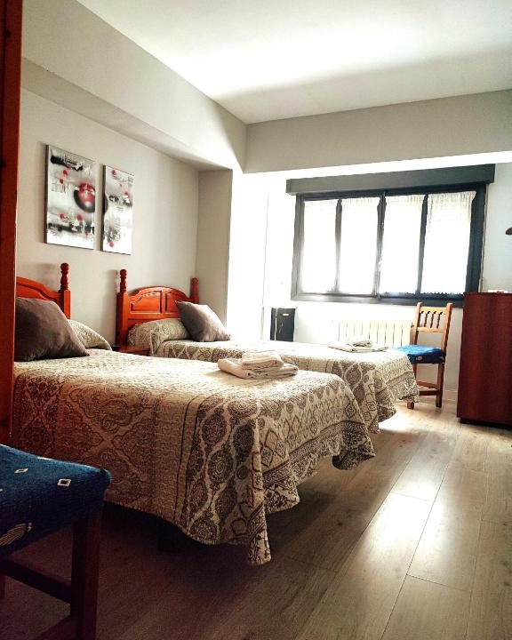 Burgos House | PENSIÓN PESQUERO