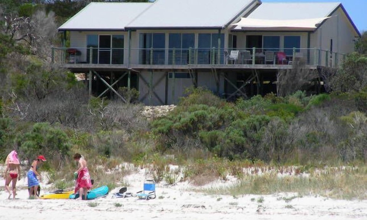 Island Beach House | pentelows Beach House