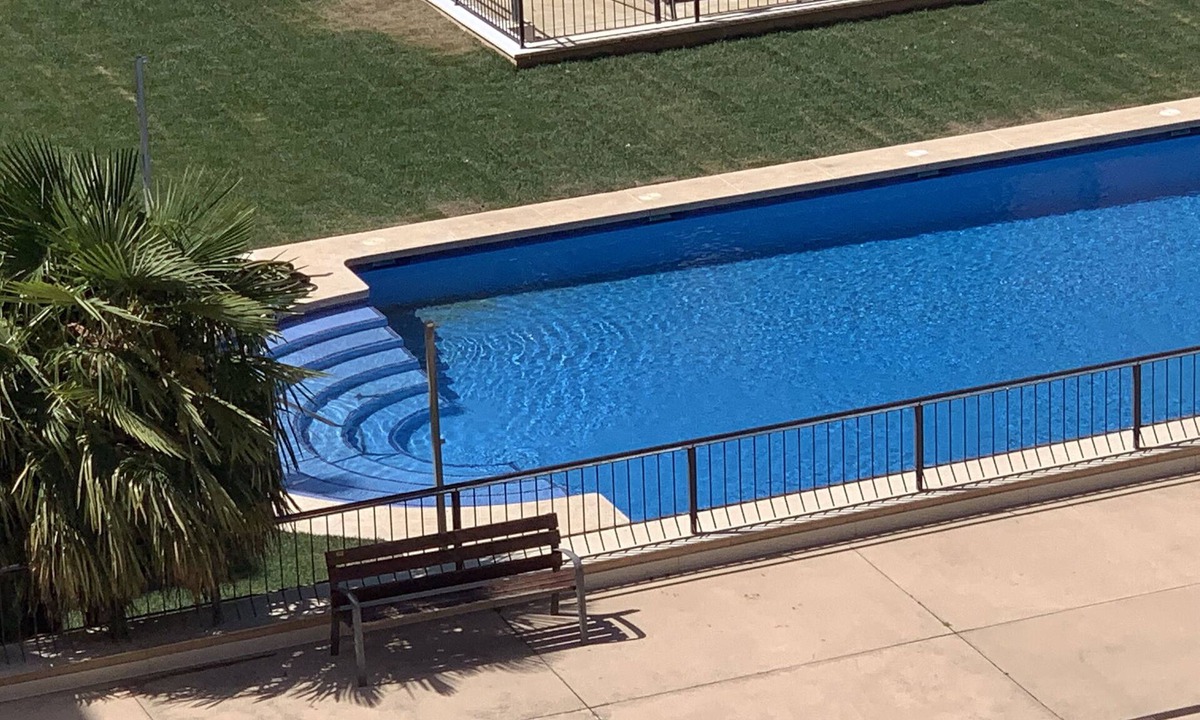 Arroyo de la Encomienda Apartment | PENTHOUSE bigTerrace, Nice views, A/c Community Pool,Free WIFI-Parking.VUT 77-79