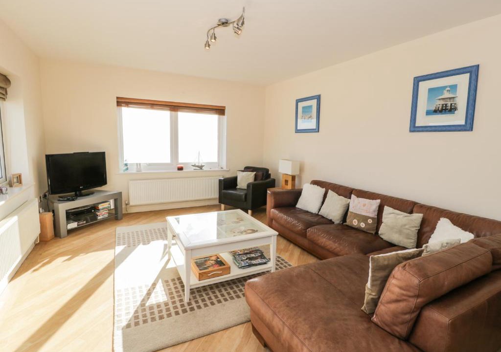 Rhyd-y-clafdy Apartment | Penthouse 18, West End Point