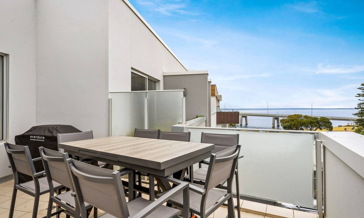 San Remo Apartment | Penthouse Bridgeview San Remo