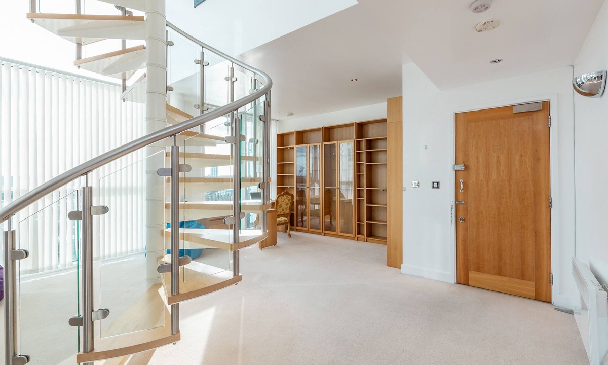 Docklands Apartment | PENTHOUSE @ EXCEL