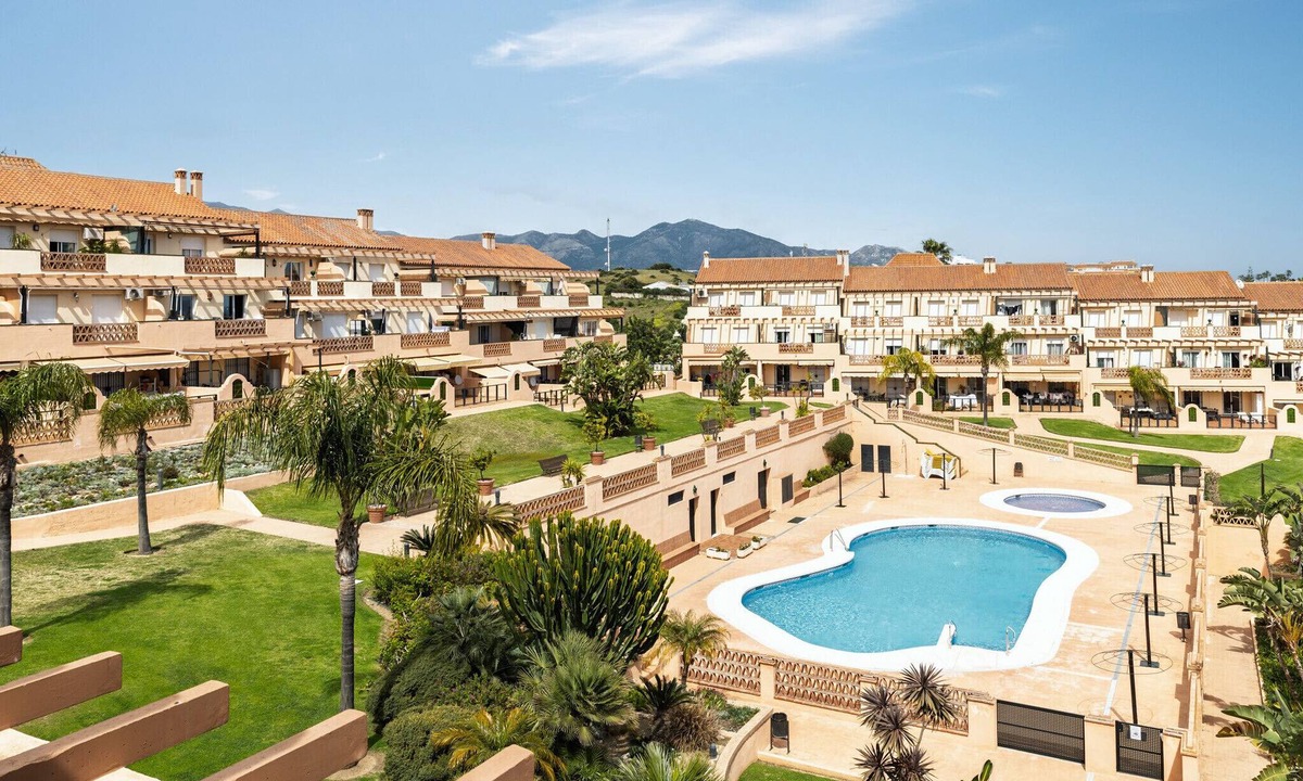 El Faro Apartment | Penthouse Sea Lookout by Alfresco Stays