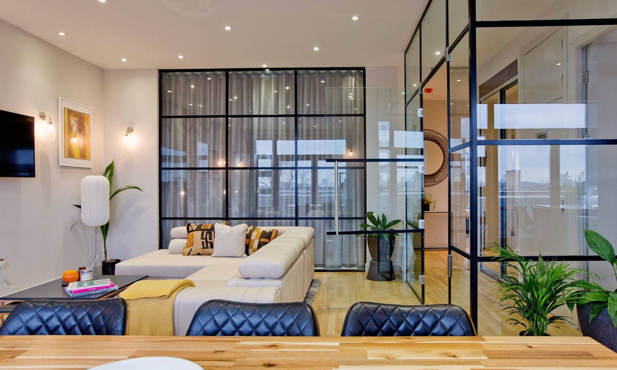 Queen's Park Apartment | Penthouse Shard Views