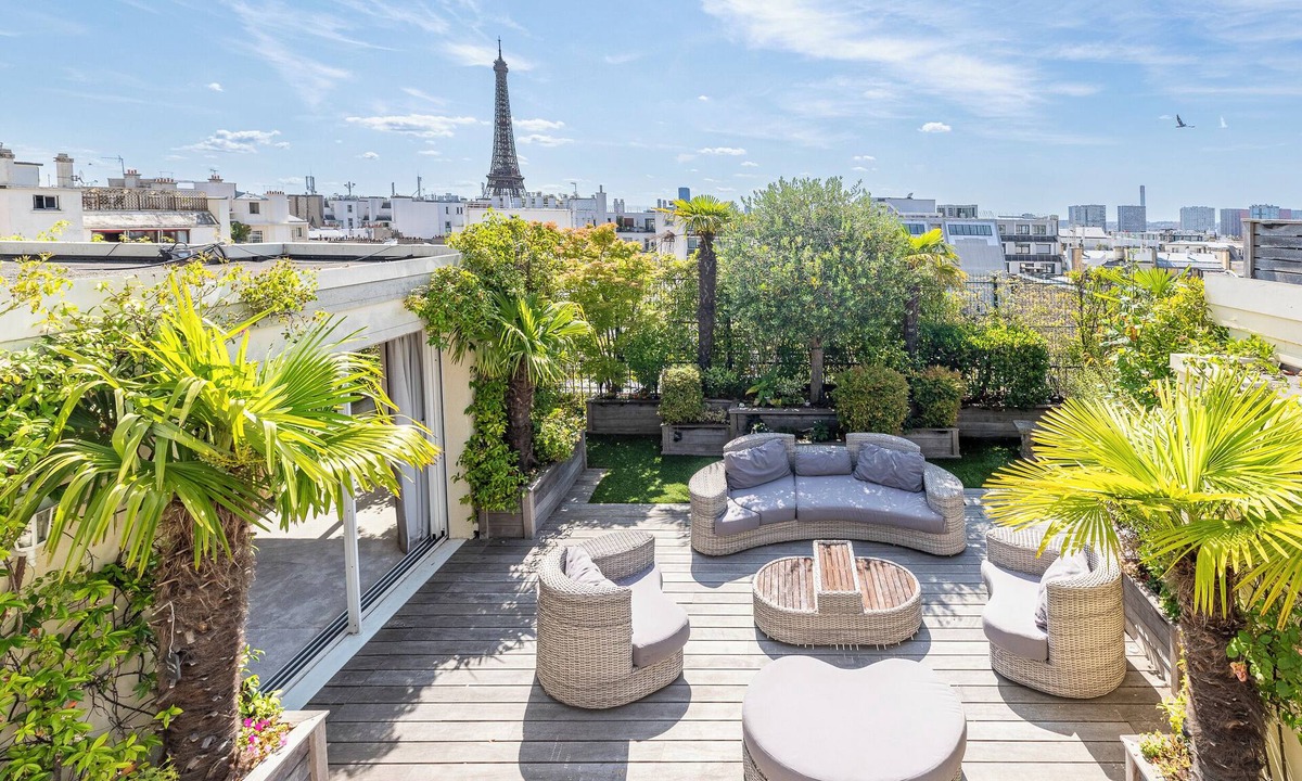 16th Arrondissement Apartment | Penthouse Trocadéro - 360° Paris, Eiffel Tower, 5 Bedrooms, 250m² (+100m²) Luxury