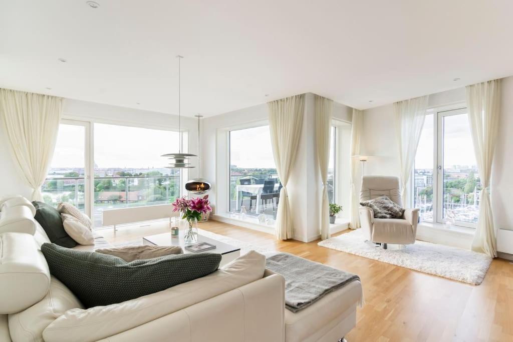 Copenhagen K Apartment | Penthouse with amazing views of Copenhagen!MH74