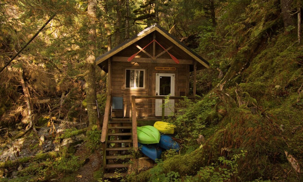 Seward Cabin | Pepper Creek Cabin at Granite Point