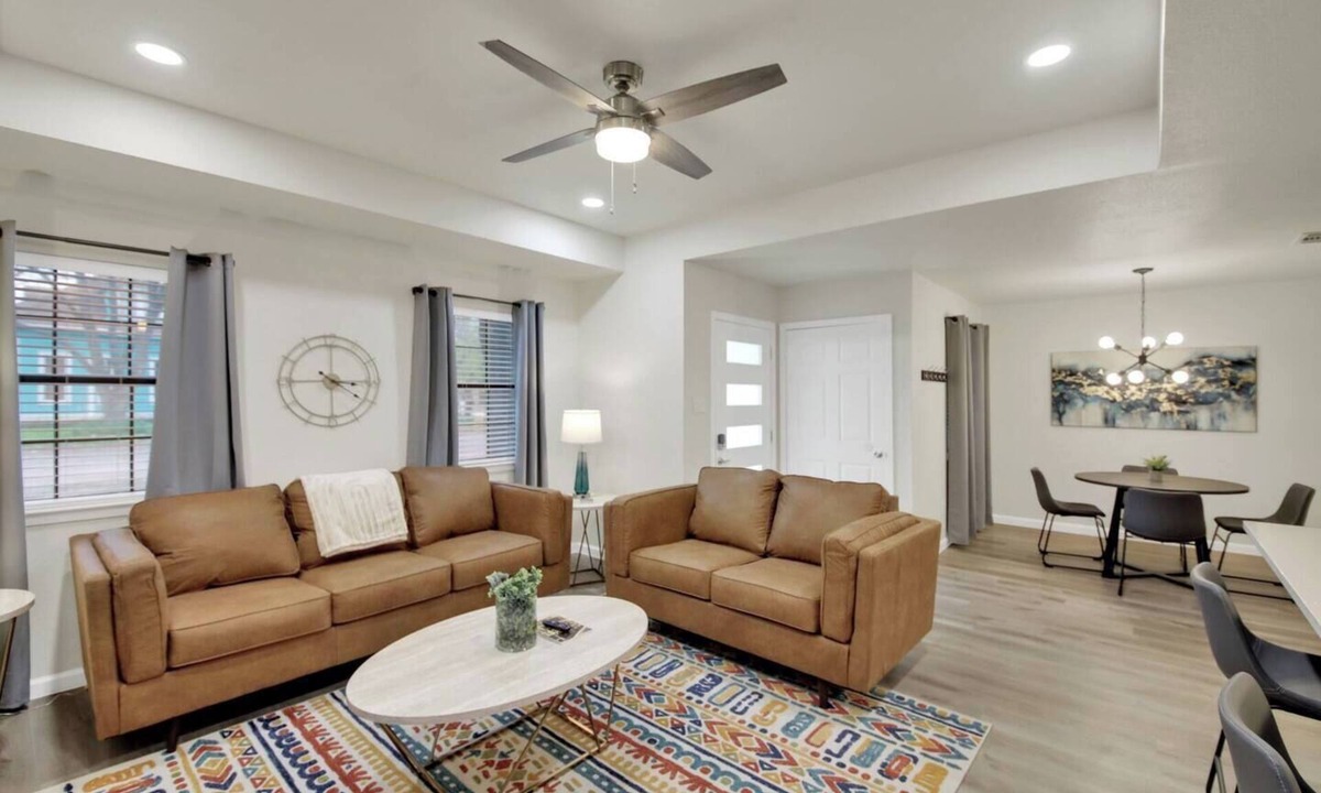 Taylor House | Peppercorn Teal in Taylor TX