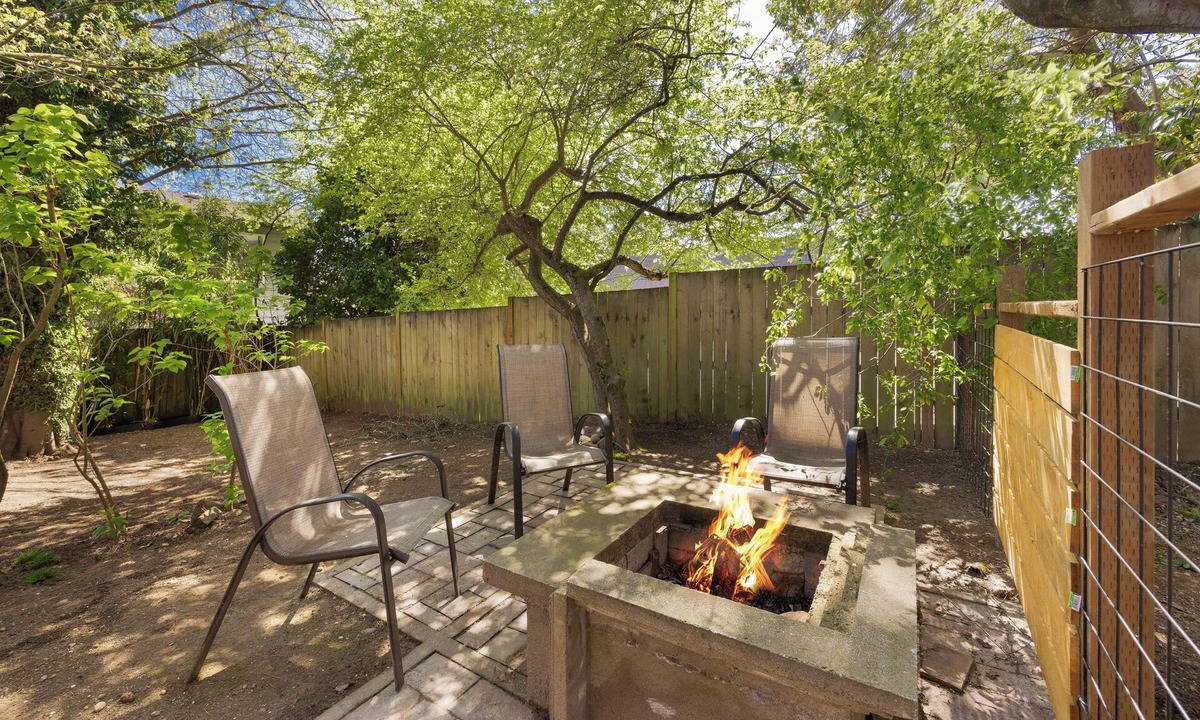 Pinehurst House | Perch - AC Throughout | Spacious Yard + Quiet Vibes