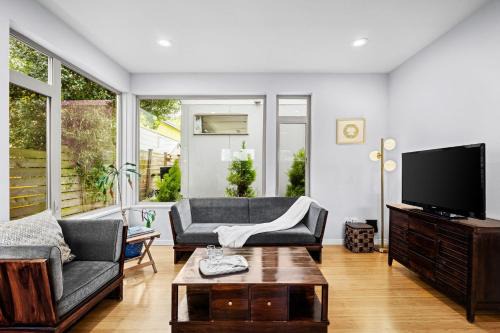 Fremont House | Perch - Indo Haven