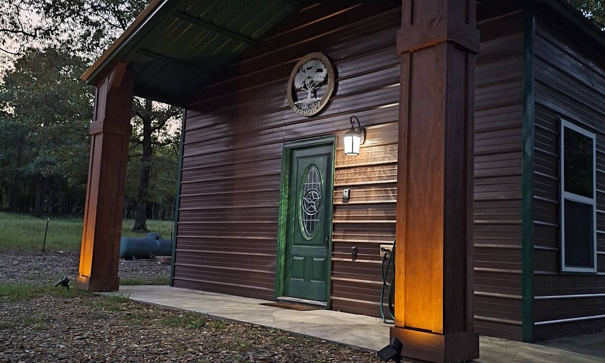 Ringold Cabin | Perfect 1-bedroom cabin with AC in adorable Ringold