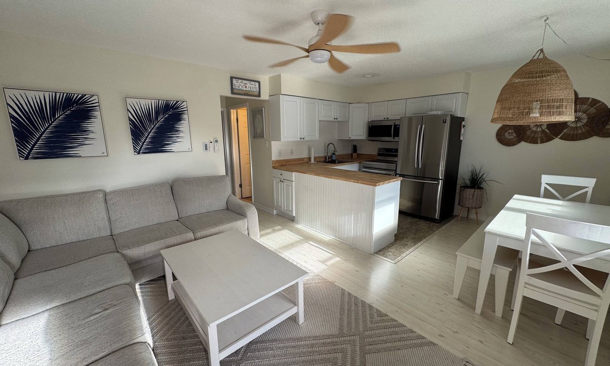 Sea Isle City Condo | Perfect 2 bedroom rental in the heart of Sea Isle City!
