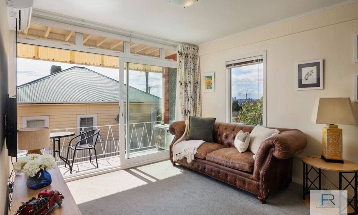 Birkenhead Apartment | Perfect Abode Birkenhead