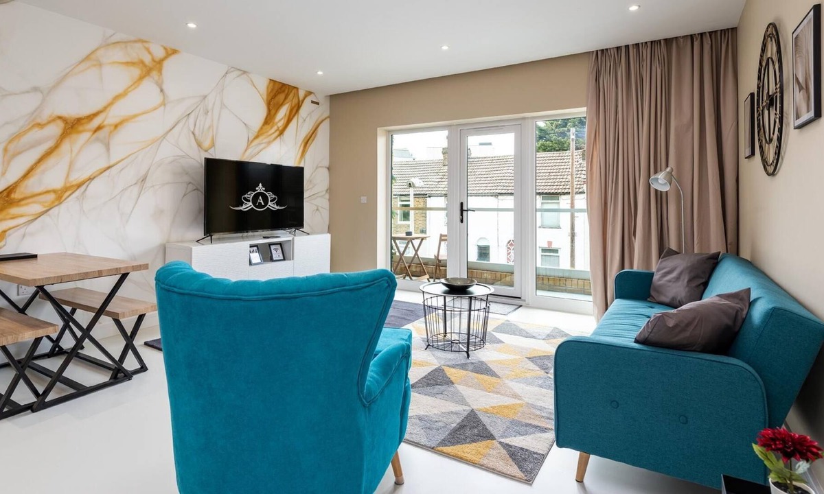 Gillingham Apartment | Perfect Apartment in Gillingham