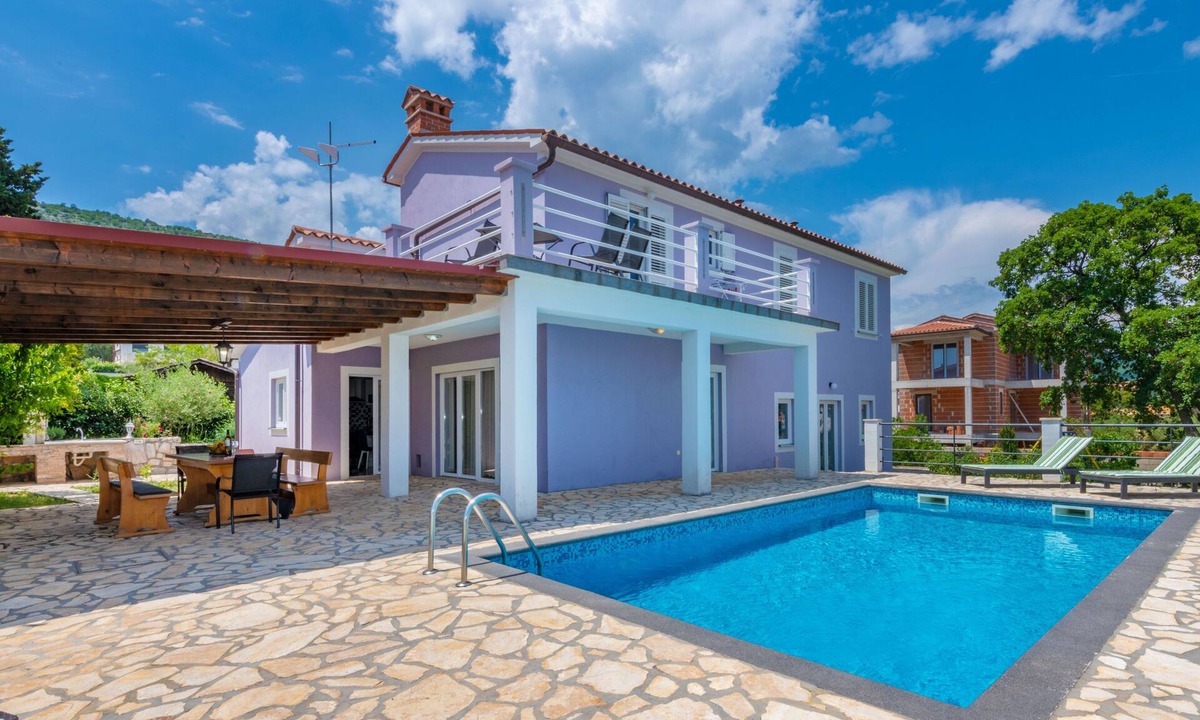 Drenje Villa | Perfect beach vacation with private pool and sea view