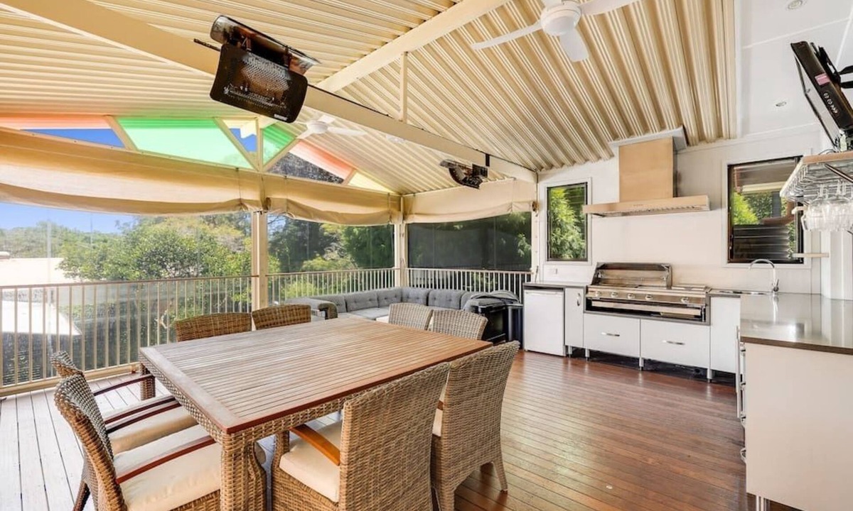 Rangeville Apartment | Perfect CDB & Parkland Fringe!