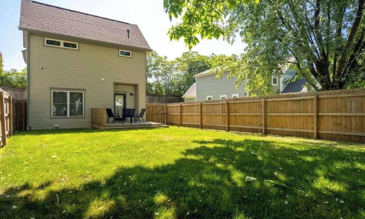 Indianapolis House | Perfect Downtown Location | Modern 3BR/3BA Home