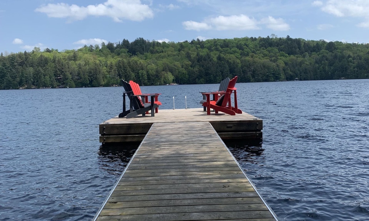Dysart et al Cottage | Perfect Family Getaway on Little Kennisis Lake