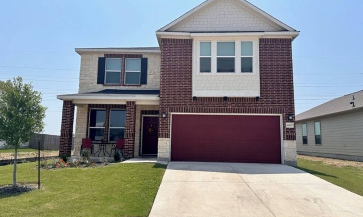 Seguin House | Perfect Family Getaway close to Schlitterbahn/Lake McQueeney/River Walk