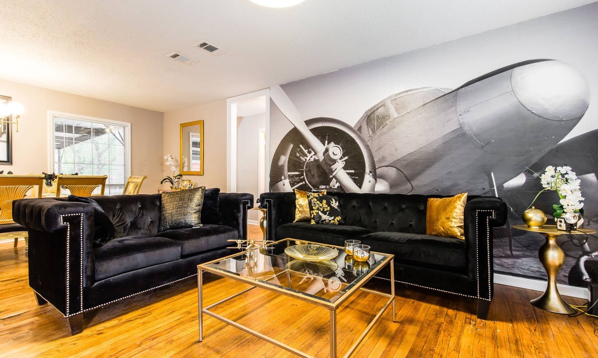 Grand Prairie House | Perfect for Monthly Stays. READ DESCRIPTION
